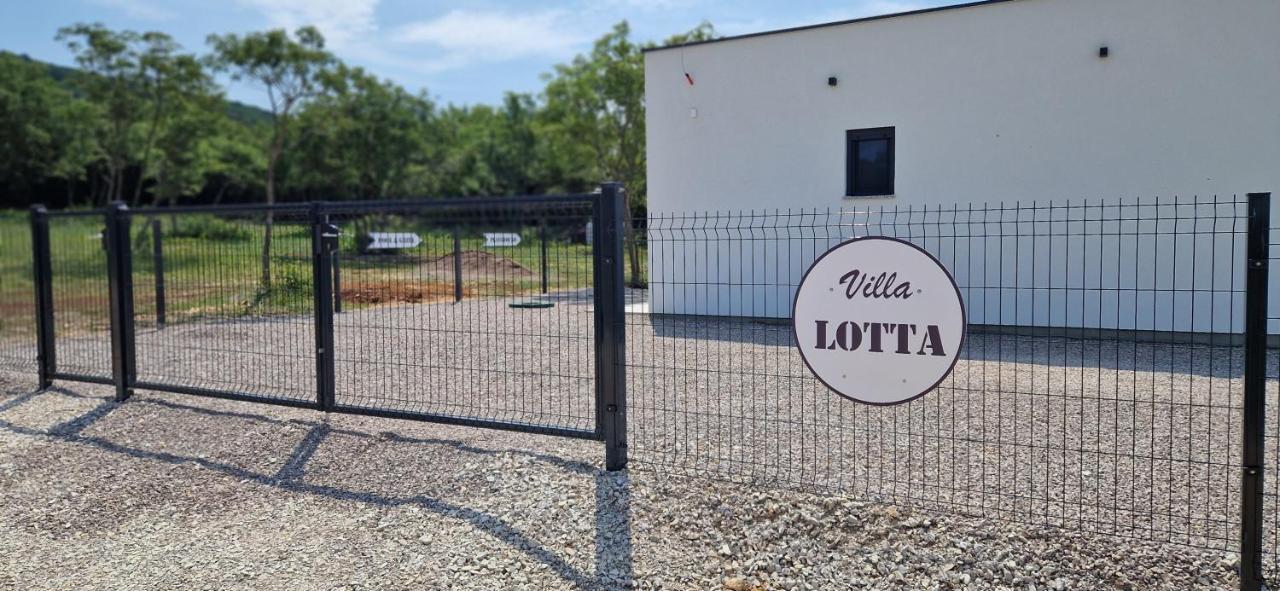 לאבין Villa Lotta מראה חיצוני תמונה