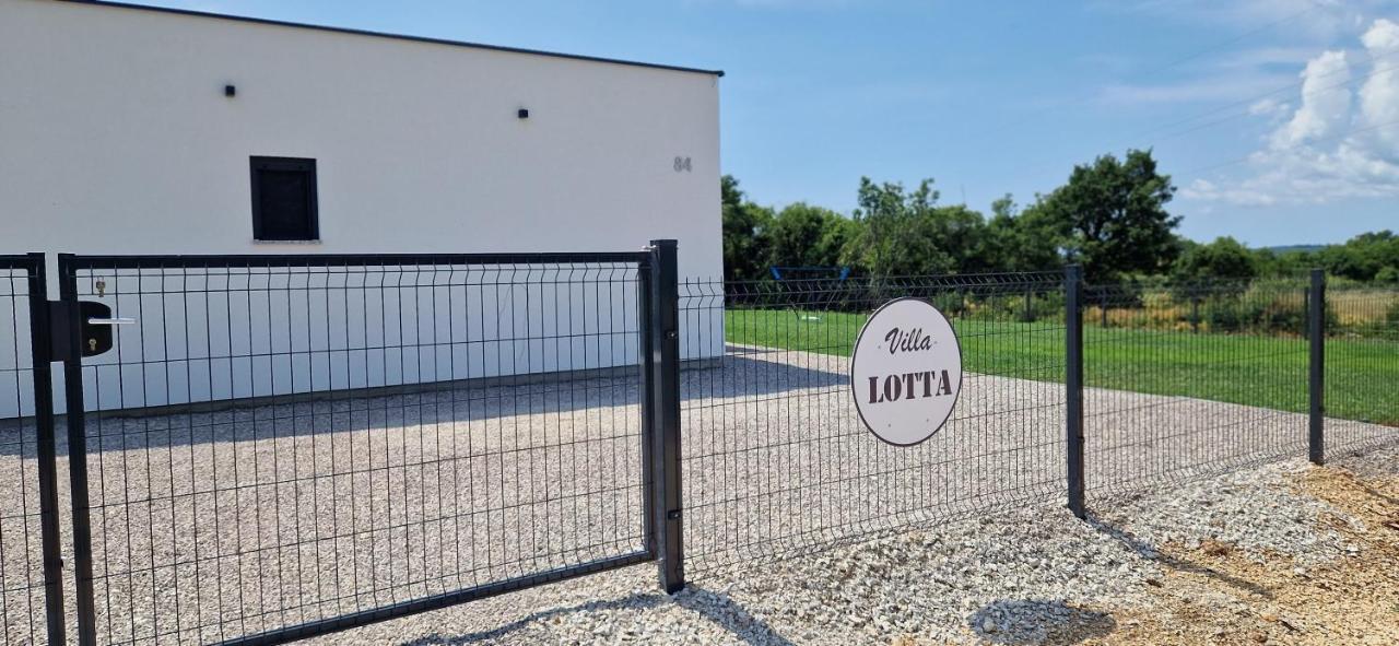 לאבין Villa Lotta מראה חיצוני תמונה